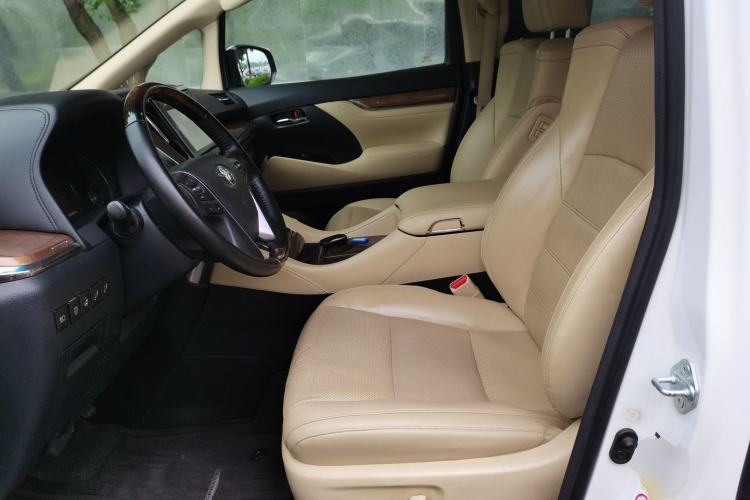 Used Toyota Alphard 2018 3.5L Luxury Edition Left Front Seat