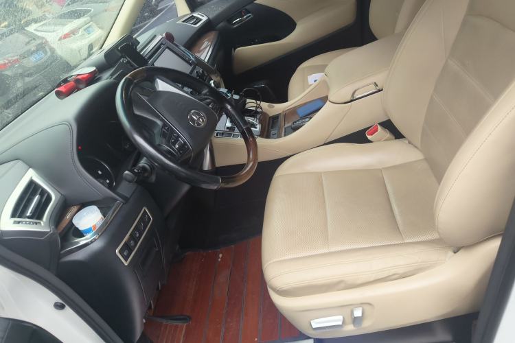 Used Toyota Alphard 2018 3.5L Prestige Edition Left Front Seat