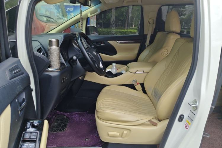 Used Toyota Alphard 2018 Revised Version 3.5L Luxury Edition Left Front Seat