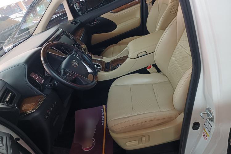 Used Toyota Alphard 2018 3.5L Prestige Edition Left Front Seat