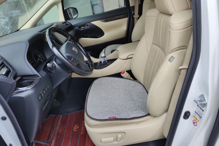Used Toyota Alphard 2018 Revised Version 3.5L Premium Edition Left Front Seat