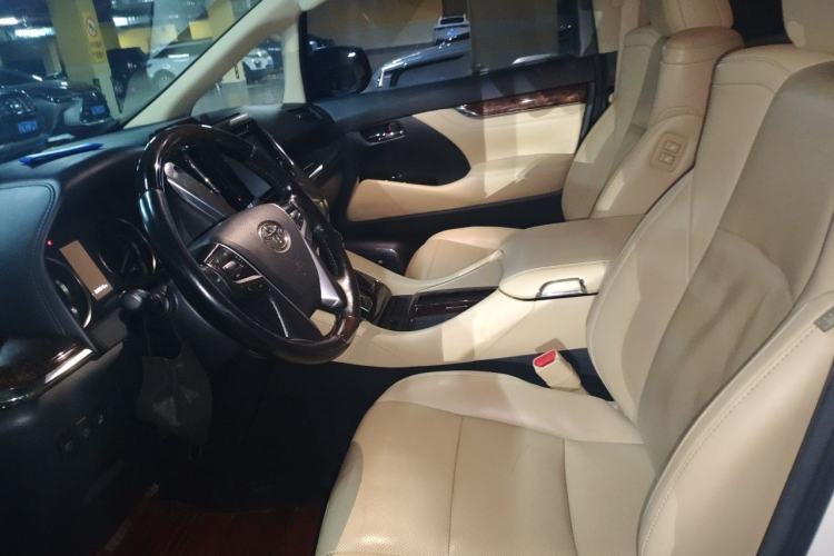 Used Toyota Alphard 2018 Revised Version 3.5L Luxury Edition Left Front Seat