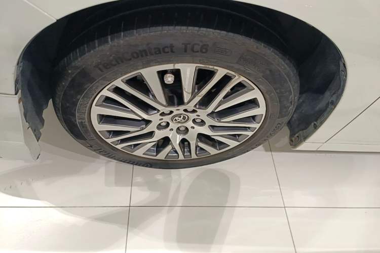 Used Toyota Alphard 2018 3.5L Luxury Edition Left Front Wheel Hub