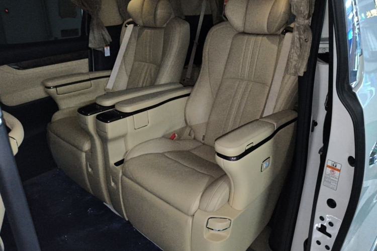 Used Toyota Alphard 2018 Revised Version 3.5L Premium Edition Left Rear Seat