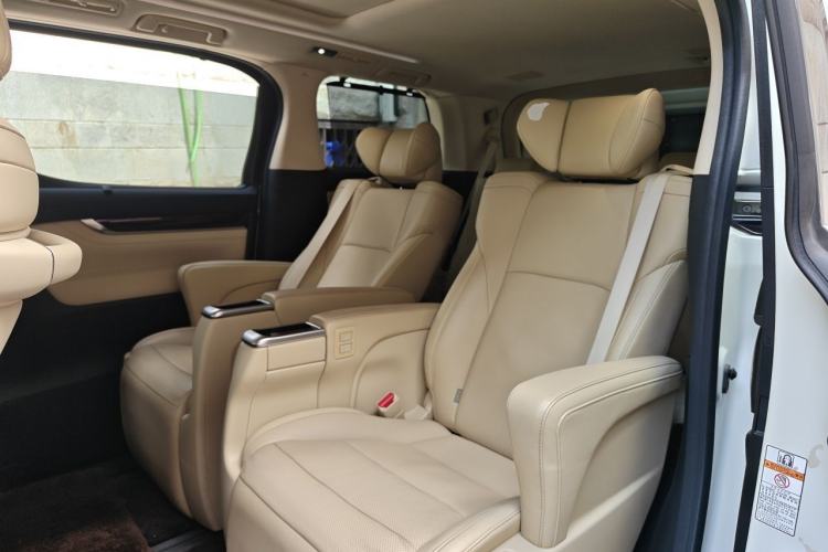 Used Toyota Alphard 2018 3.5L Luxury Edition Left Rear Seat