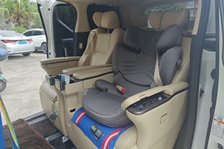 Used Toyota Alphard 2018 Revised Version 3.5L Premium Edition Left Rear Seat