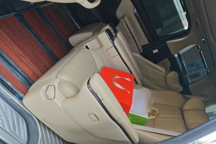 Used Toyota Alphard 2018 Revised Version 3.5L Premium Edition Left Rear Seat