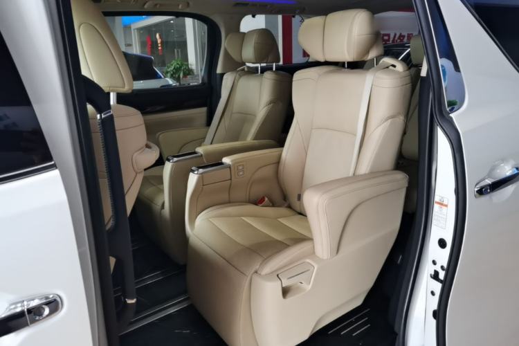 Used Toyota Alphard 2018 3.5L Luxury Edition Left Rear Seat