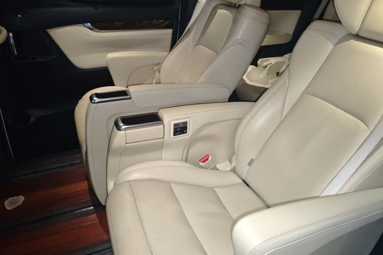 Used Toyota Alphard 2018 Revised Version 3.5L Luxury Edition Left Rear Seat
