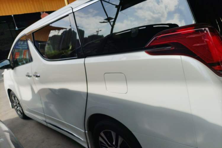 Used Toyota Alphard 2018 Revised Version 3.5L Luxury Edition Left Side