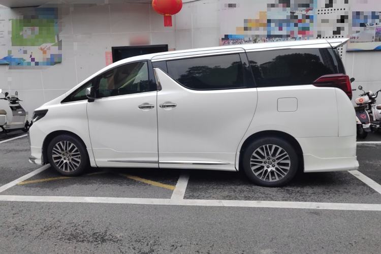 Used Toyota Alphard 2018 3.5L Luxury Edition Left Side