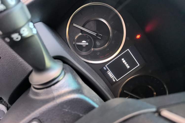 Used Toyota Alphard 2018 Revised Version 3.5L Premium Edition Odometer Close Up