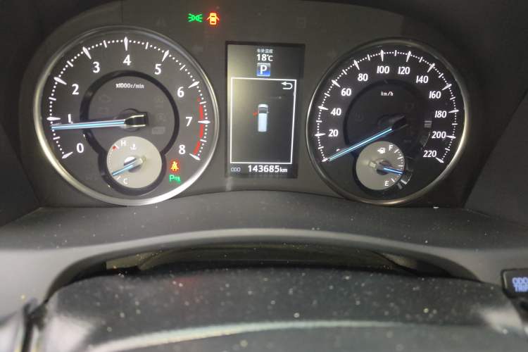 Used Toyota Alphard 2018 3.5L Prestige Edition Odometer Close Up