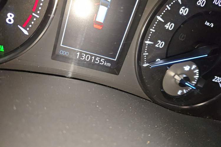 Used Toyota Alphard 2018 3.5L Prestige Edition Odometer Close Up
