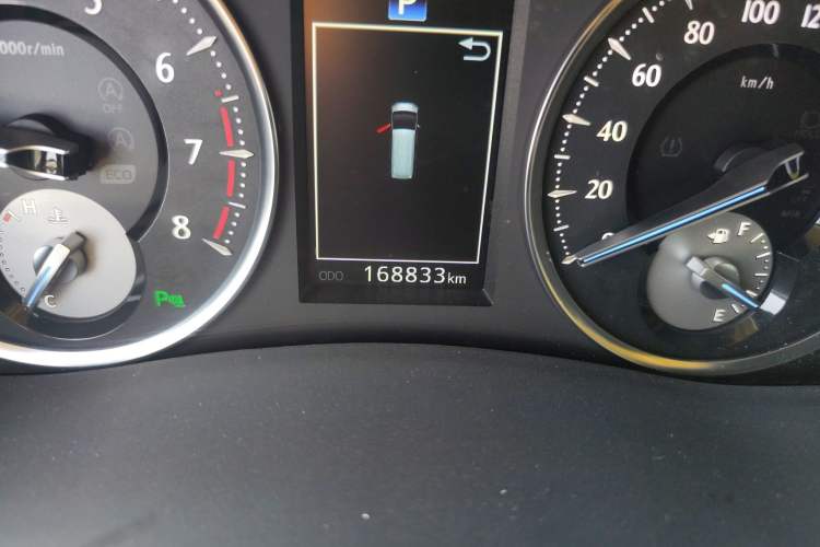 Used Toyota Alphard 2018 3.5L Luxury Edition Odometer Close Up