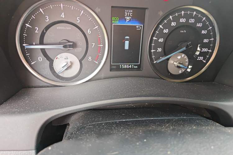 Used Toyota Alphard 2018 3.5L Prestige Edition Odometer Close Up