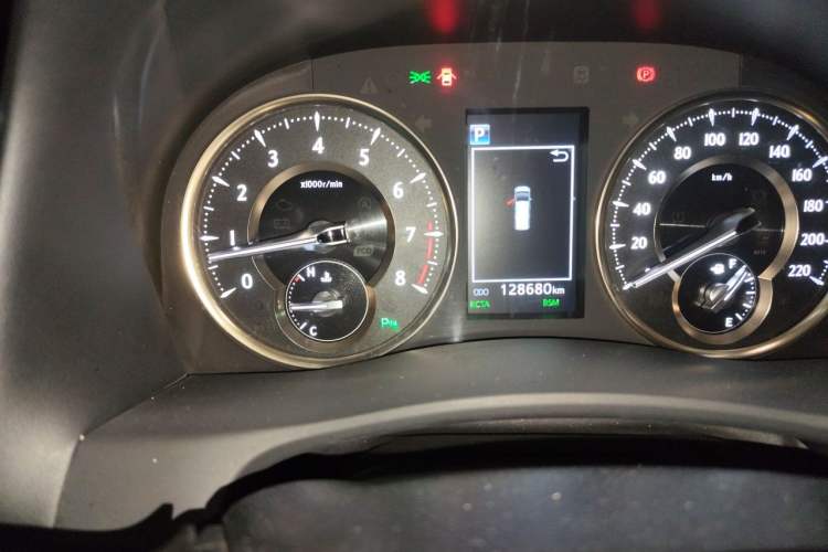 Used Toyota Alphard 2018 Revised Version 3.5L Luxury Edition Odometer Close Up