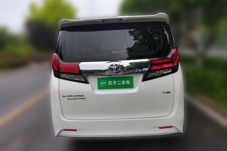 Used Toyota Alphard 2018 3.5L Luxury Edition Rear