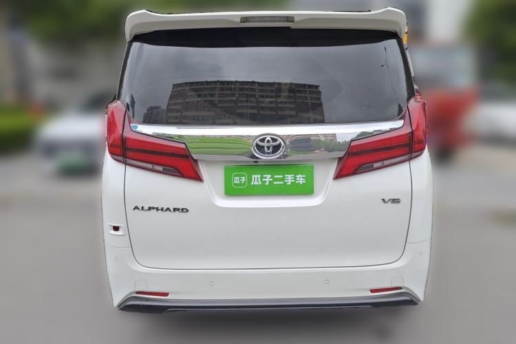 Used Toyota Alphard 2018 Revised Version 3.5L Luxury Edition Rear