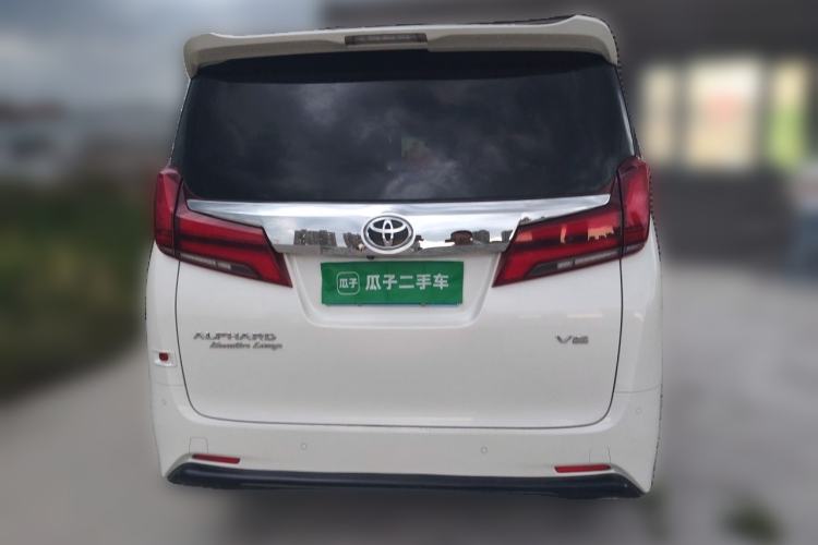 Used Toyota Alphard 2018 Revised Version 3.5L Luxury Edition Rear