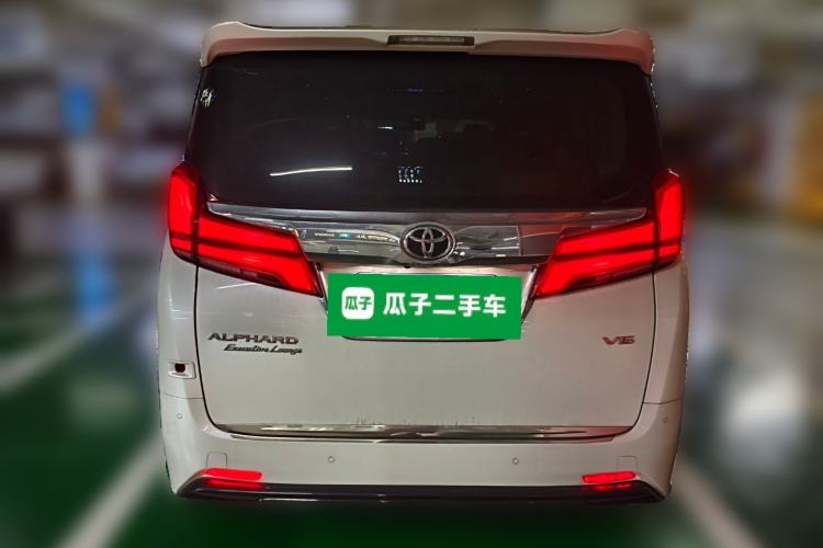 Used Toyota Alphard 2018 Revised Version 3.5L Premium Edition Rear