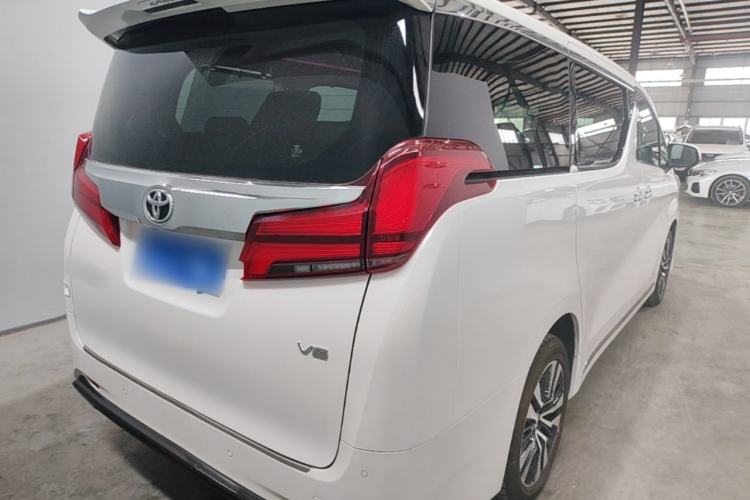 Used Toyota Alphard 2018 Revised Version 3.5L Luxury Edition Rear Right 45 Deg