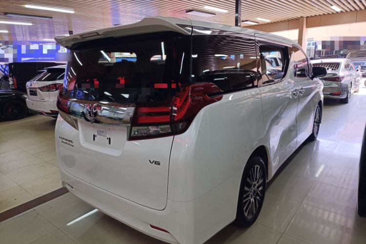 Used Toyota Alphard 2018 3.5L Prestige Edition Rear Right 45 Deg