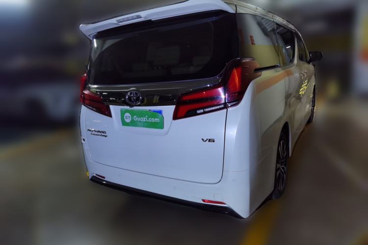 Used Toyota Alphard 2018 Revised Version 3.5L Premium Edition Rear Right 45 Deg