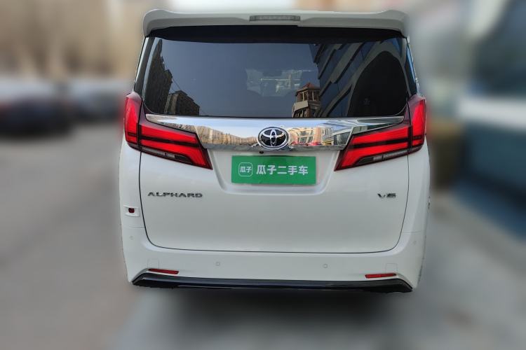 Used Toyota Alphard 2018 Revised Version 3.5L Premium Edition Rear