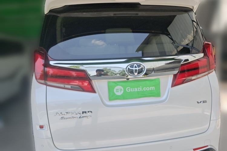 Used Toyota Alphard 2018 Revised Version 3.5L Premium Edition Rear