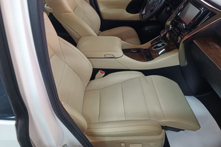 Used Toyota Alphard 2018 3.5L Prestige Edition Right Front Seat