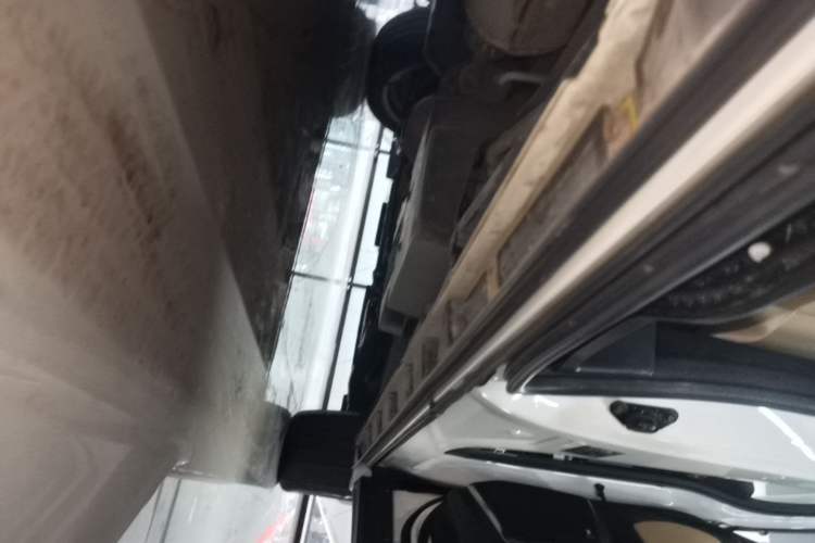 Used Toyota Alphard 2018 3.5L Prestige Edition Right Side Sill