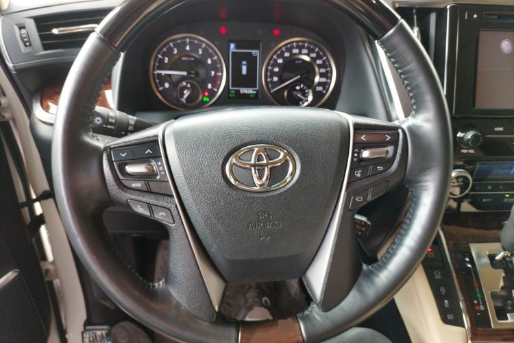 Used Toyota Alphard 2018 Revised Version 3.5L Luxury Edition Steering Wheel