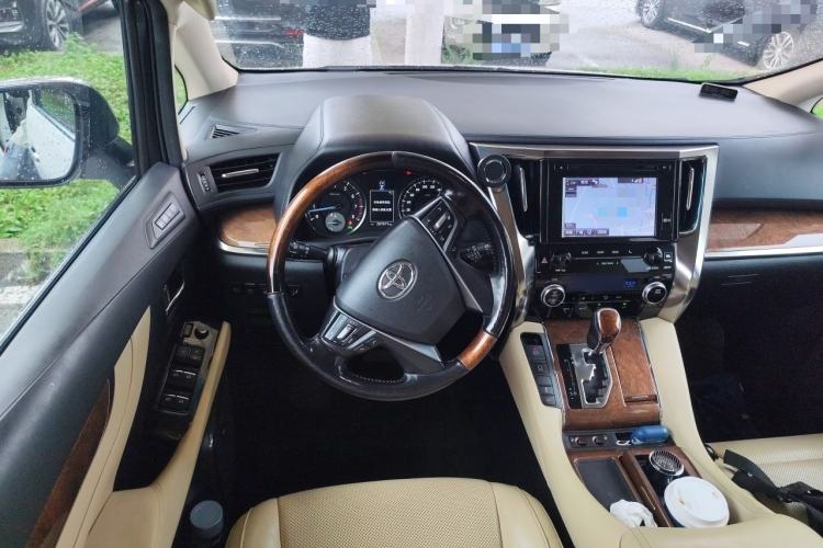 Used Toyota Alphard 2018 3.5L Prestige Edition Steering Wheel