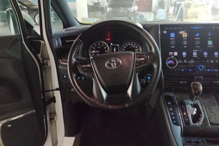 Used Toyota Alphard 2018 Revised Version 3.5L Premium Edition Steering Wheel