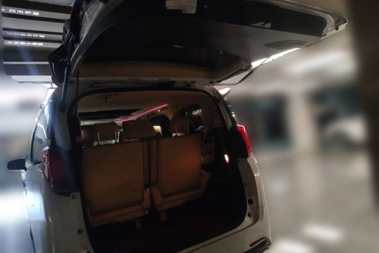 Used Toyota Alphard 2018 Revised Version 3.5L Luxury Edition Trunk