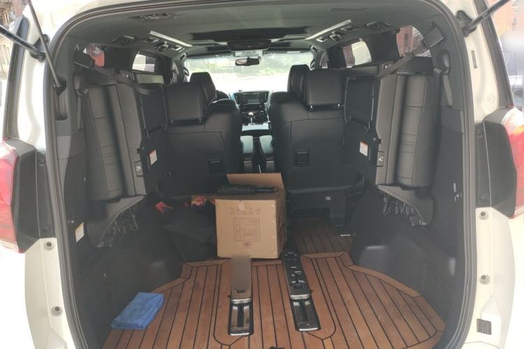 Used Toyota Alphard 2018 Revised Version 3.5L Premium Edition Trunk