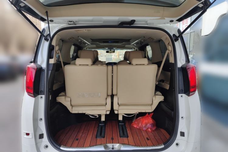 Used Toyota Alphard 2018 Revised Version 3.5L Premium Edition Trunk