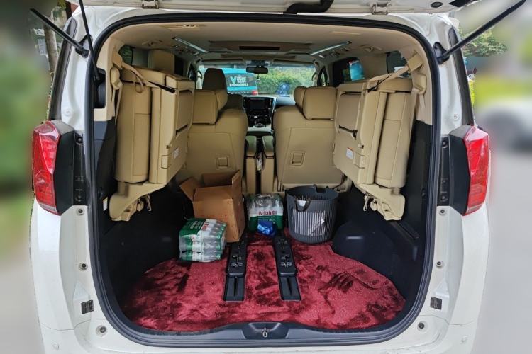 Used Toyota Alphard 2018 3.5L Prestige Edition Trunk