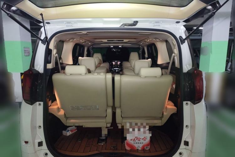 Used Toyota Alphard 2018 Revised Version 3.5L Luxury Edition Trunk