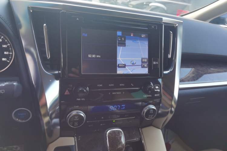 Used Toyota Alphard 2019 Dual-Engine 2.5L Prestige Edition Audio And AC Panel