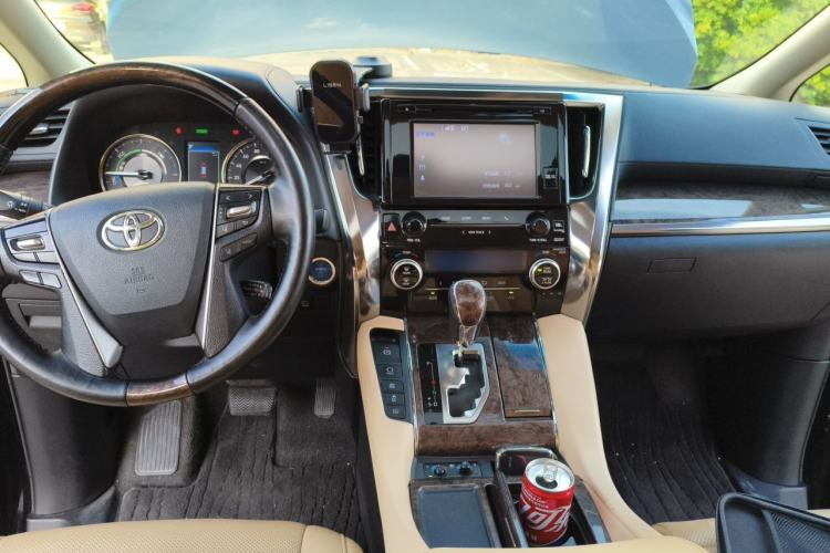 Used Toyota Alphard 2019 Dual-Engine 2.5L Prestige Edition Center Console