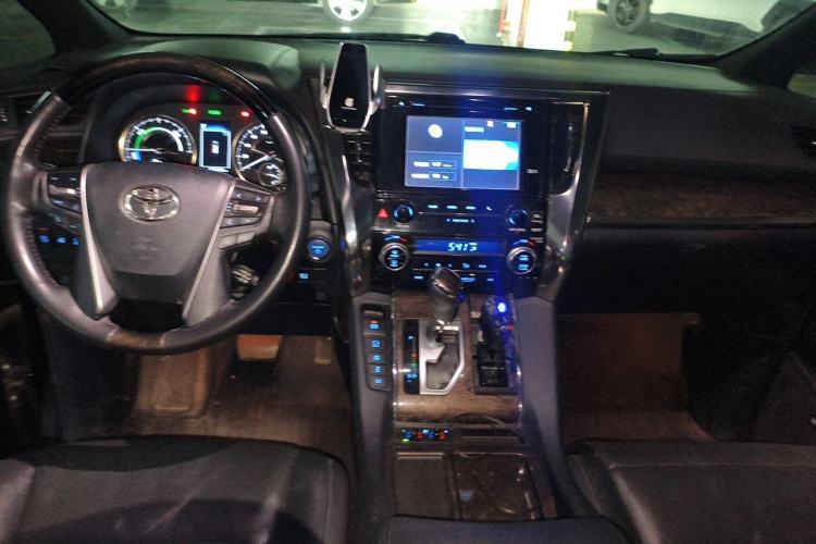 Used Toyota Alphard 2019 Dual-Engine 2.5L Prestige Edition Center Console