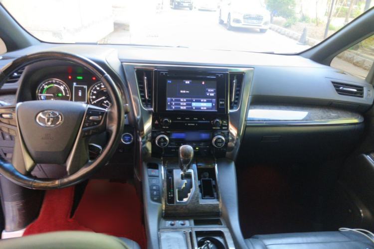Used Toyota Alphard 2019 Dual-Engine 2.5L Prestige Edition Center Console