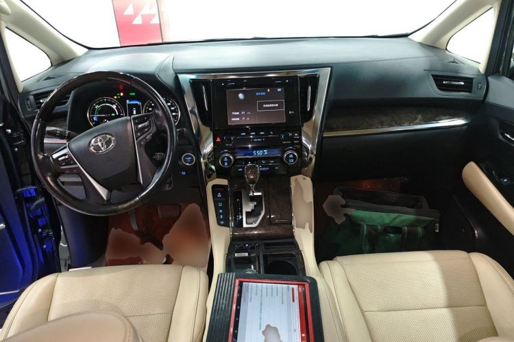 Used Toyota Alphard 2019 Dual-Engine 2.5L Prestige Edition Center Console