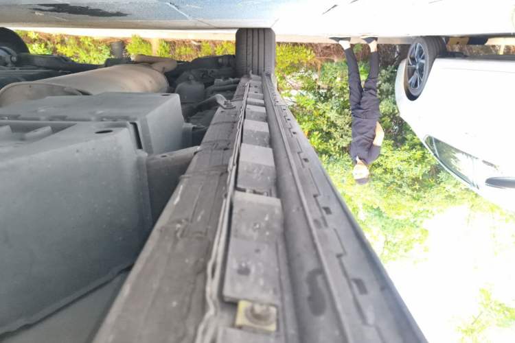 Used Toyota Alphard 2019 Dual-Engine 2.5L Prestige Edition Chassis Front Right