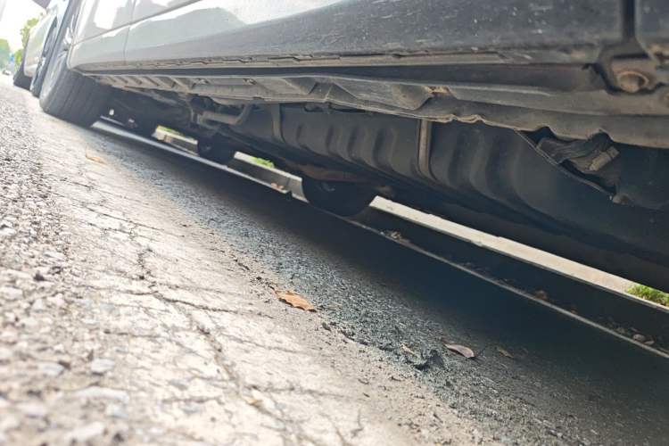 Used Toyota Alphard  Chassis Rear Left