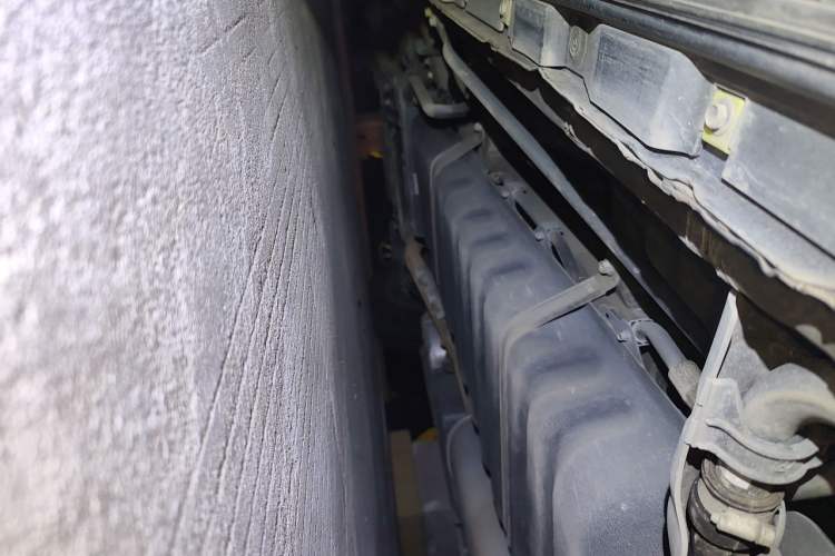 Used Toyota Alphard 2019 Dual-Engine 2.5L Prestige Edition Chassis Rear Left