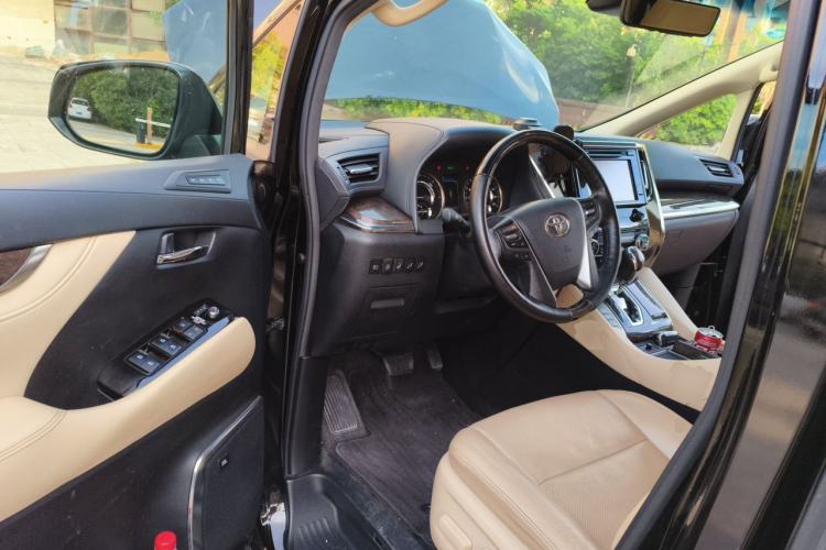 Used Toyota Alphard 2019 Dual-Engine 2.5L Prestige Edition Driver Seat