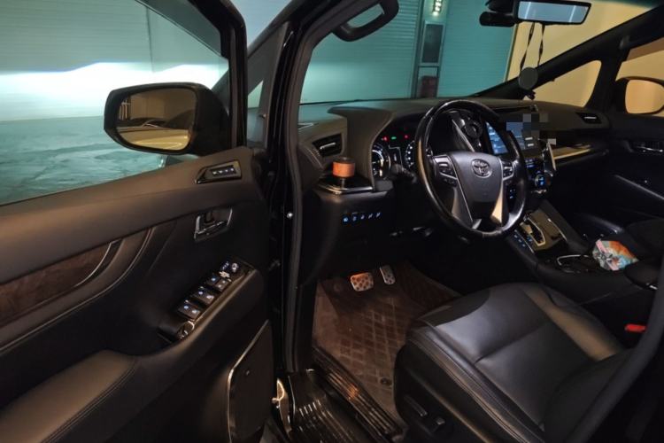 Used Toyota Alphard 2019 Dual-Engine 2.5L Prestige Edition Driver Seat